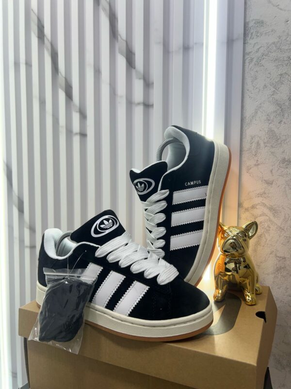 campus-negra-blanco-1