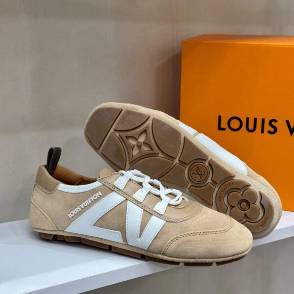 Louis Vuitton Escarina